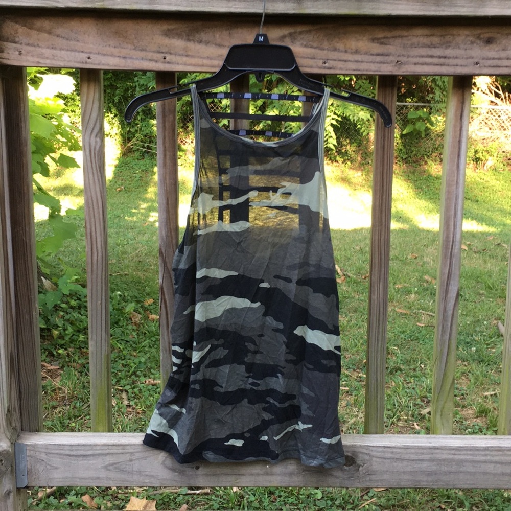 Victoria’s Secret Sport Strappy Camo Tank Top